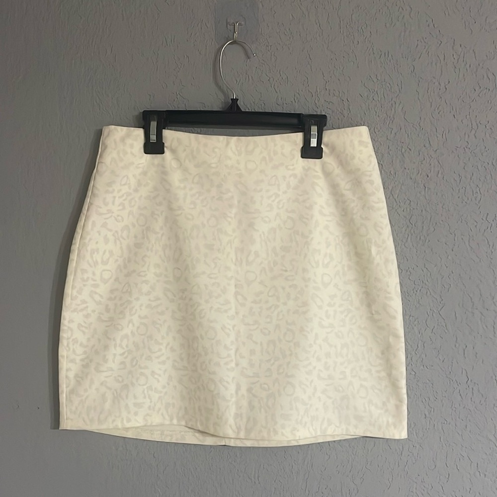 Lelis collection cheetah print high waisted mini skirt